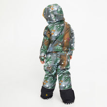 COSMO WOODS snowsuit